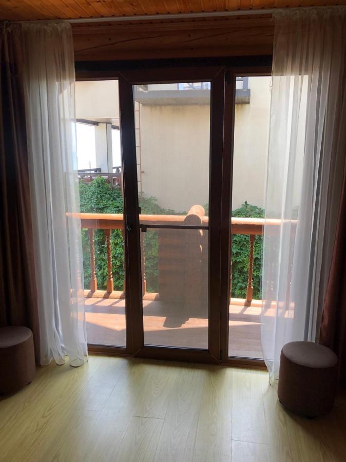 Веселий Кут Hotell Zaliznij Port Eksteriør bilde