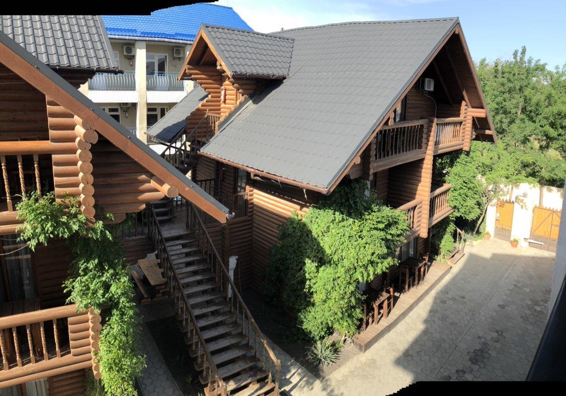 Веселий Кут Hotell Zaliznij Port Eksteriør bilde