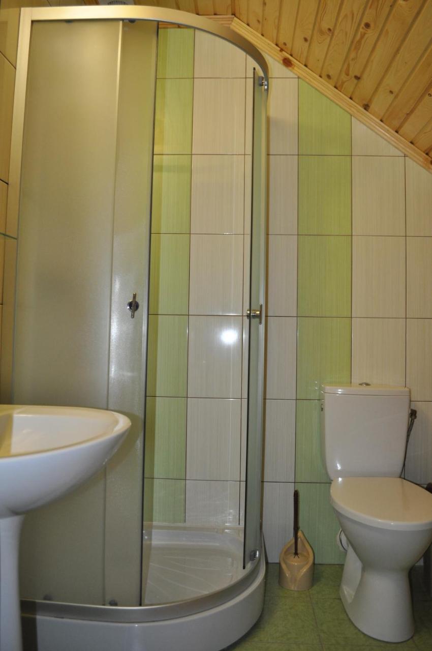Веселий Кут Hotell Zaliznij Port Eksteriør bilde